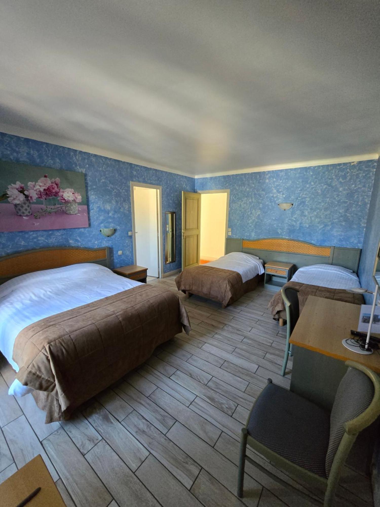 Auberge Les Aromes Grasse Bagian luar foto