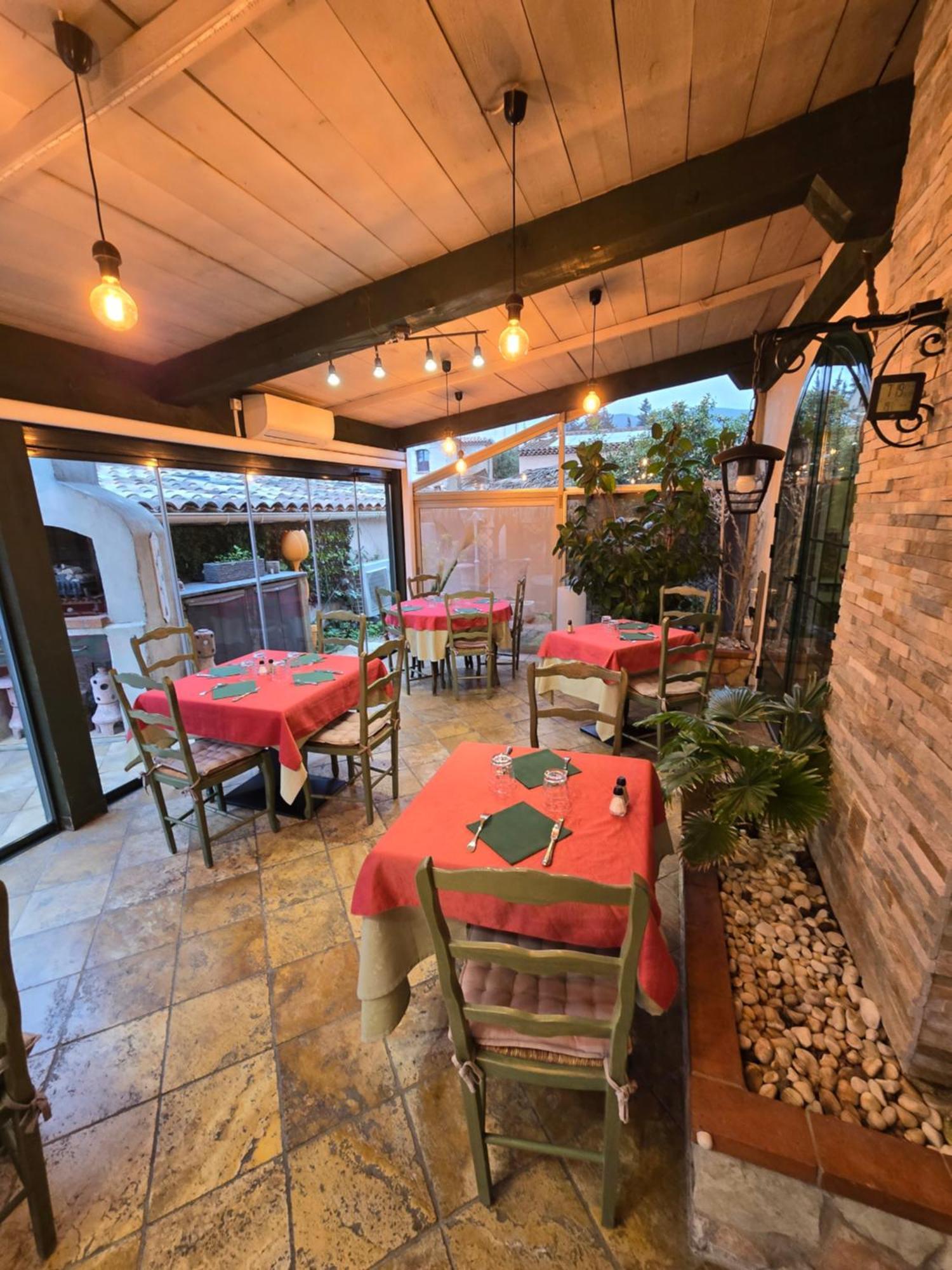 Auberge Les Aromes Grasse Bagian luar foto